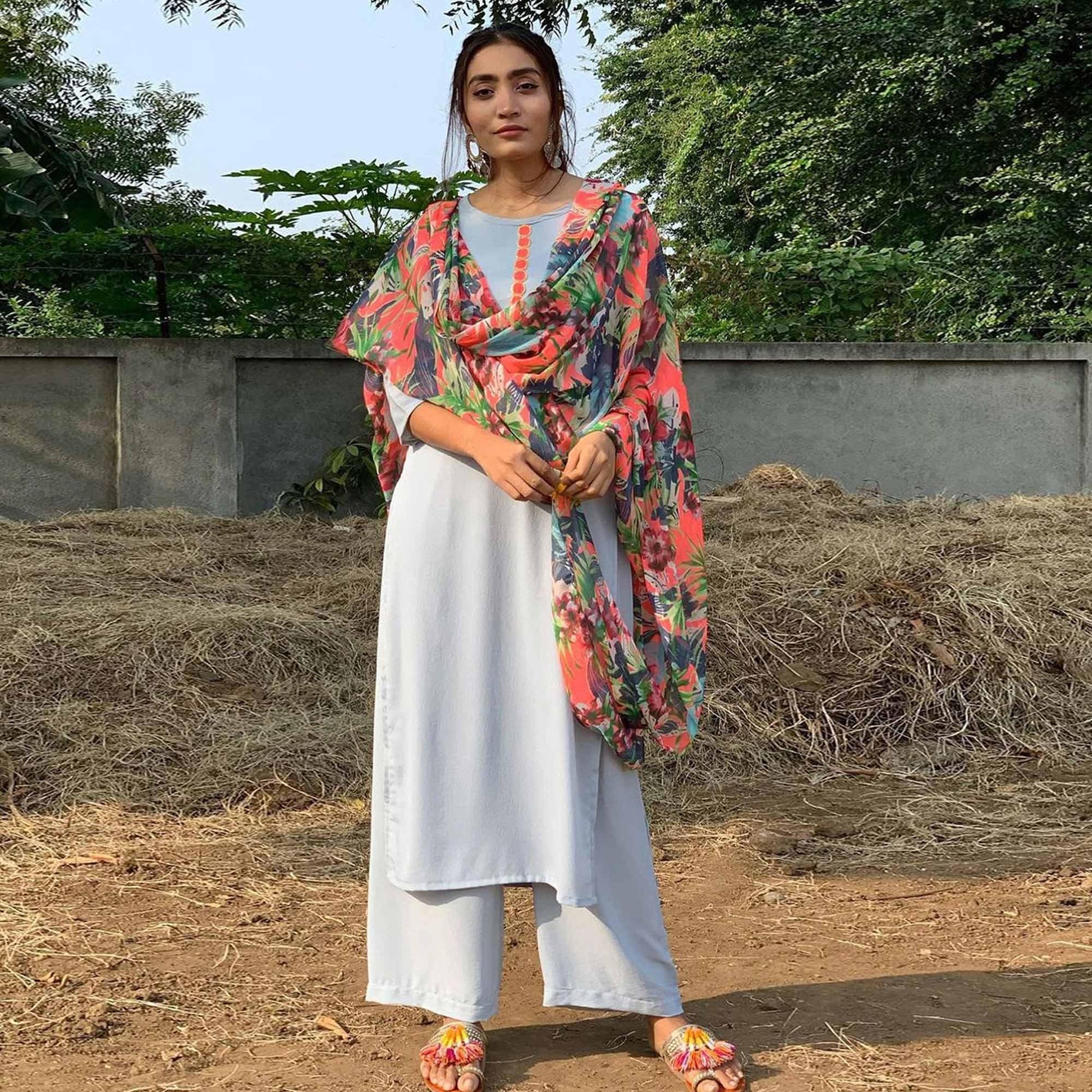 gorgeous-grey-colored-casual-wear-heavy-rayon-suit-91990