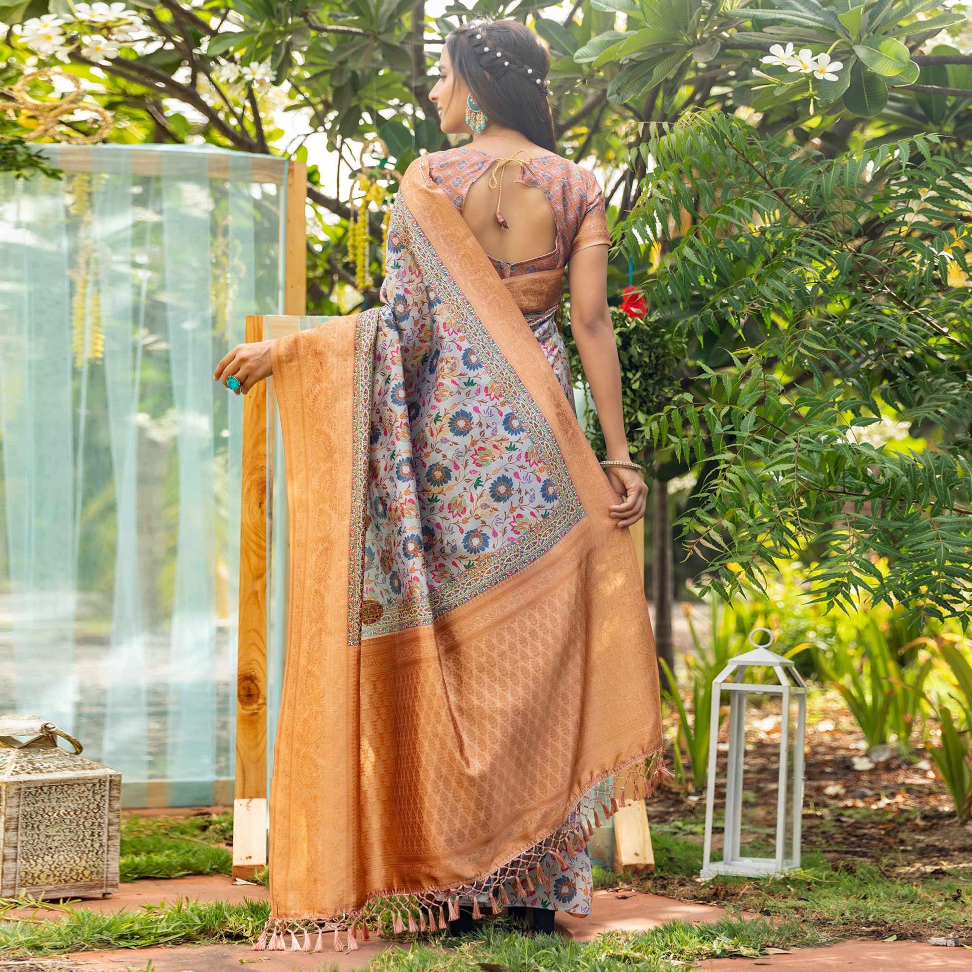 blue-digital-printed-art-silk-saree-2