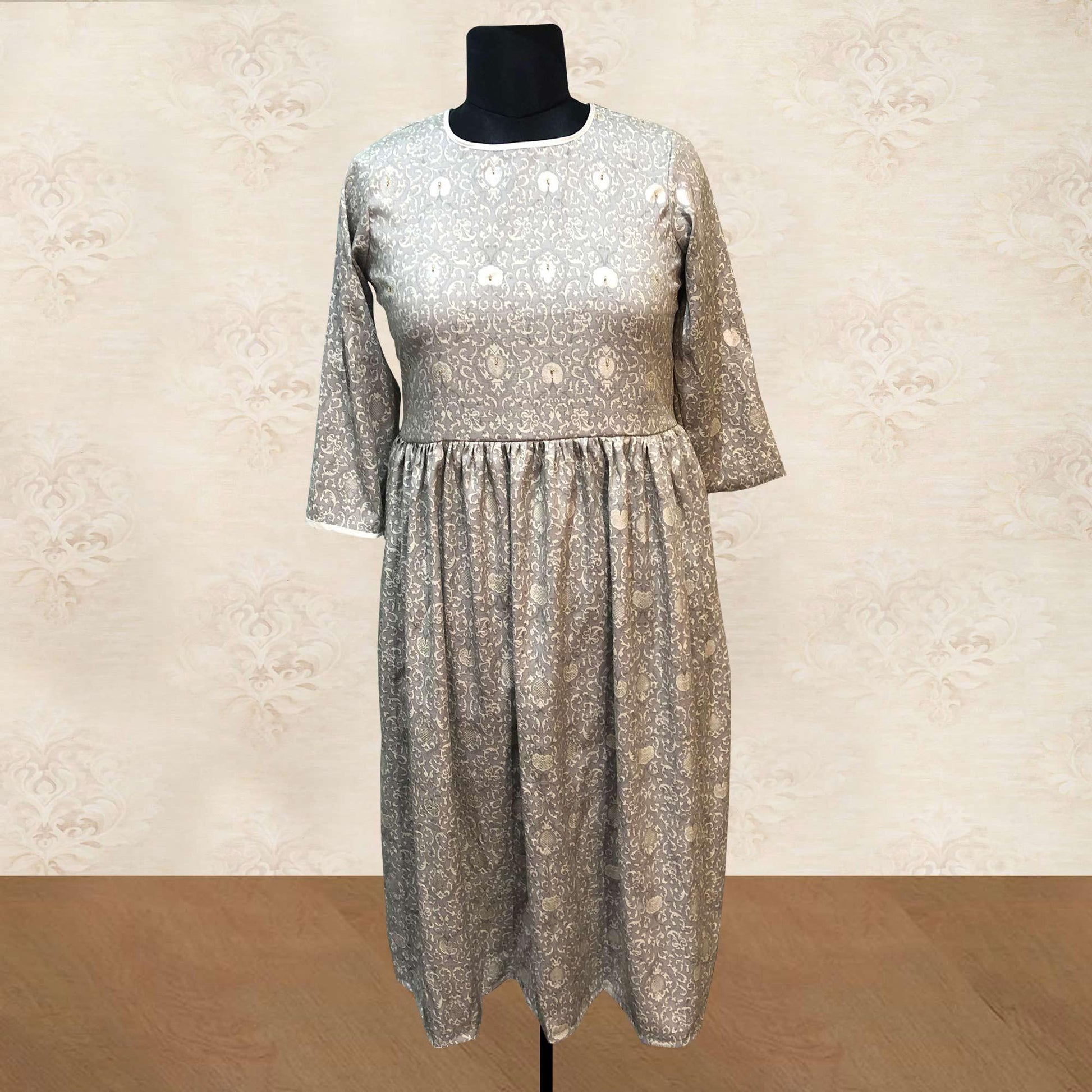 blooming-grey-colored-casual-hand-embellished-printed-cotton-kurti
