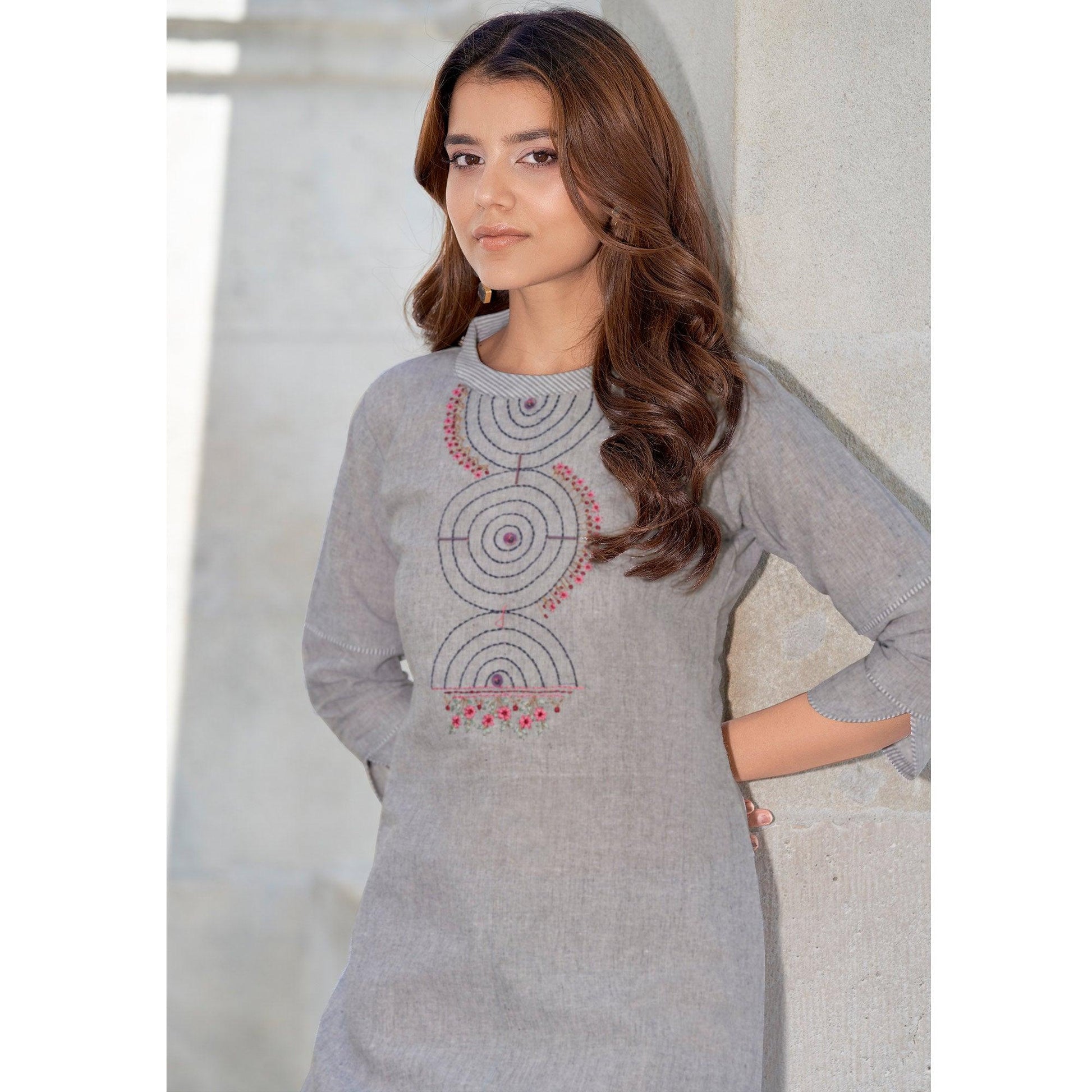 grey-embroidered-cotton-blend-kurti-pant-set