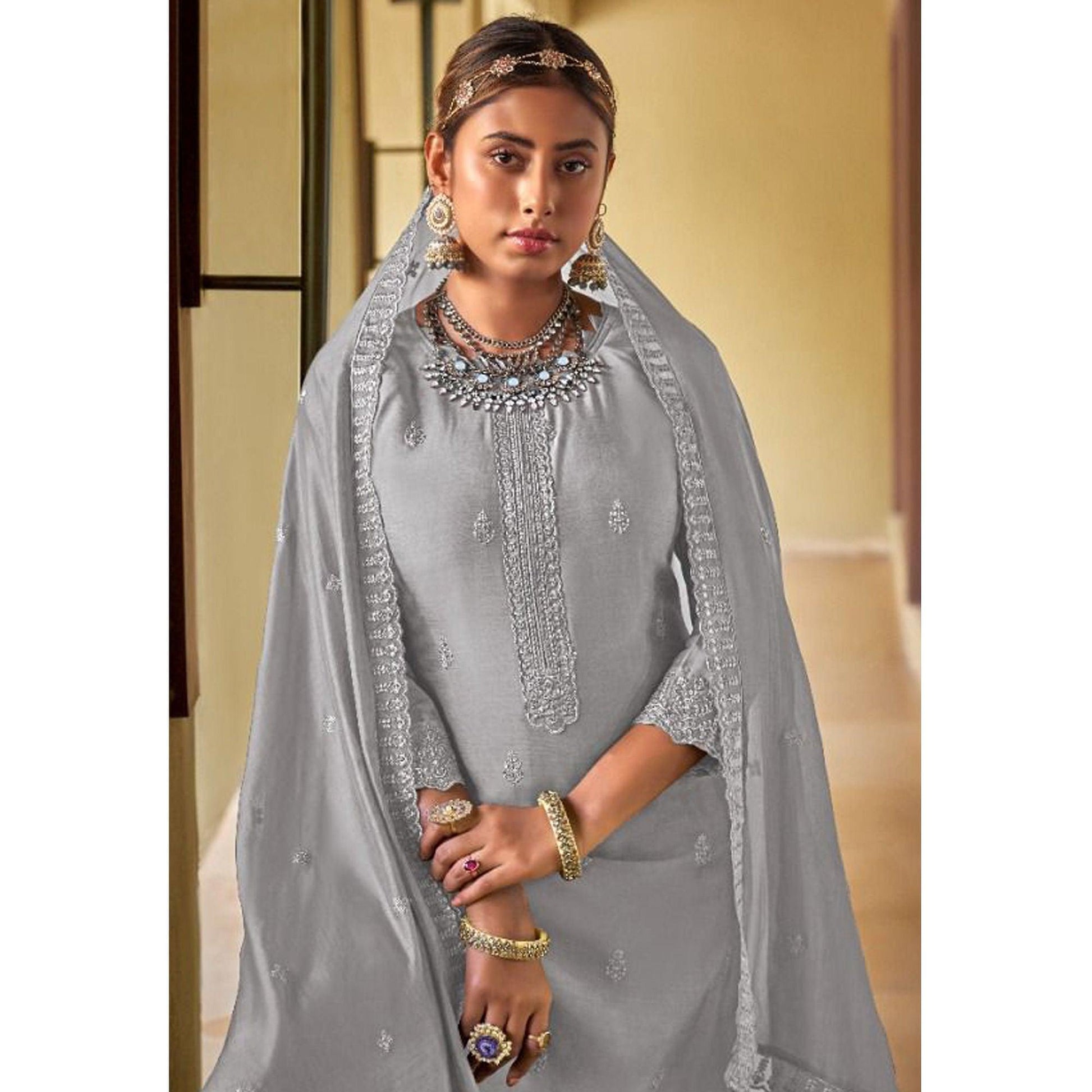 grey-embroidered-viscose-kurti-pant-set-143599