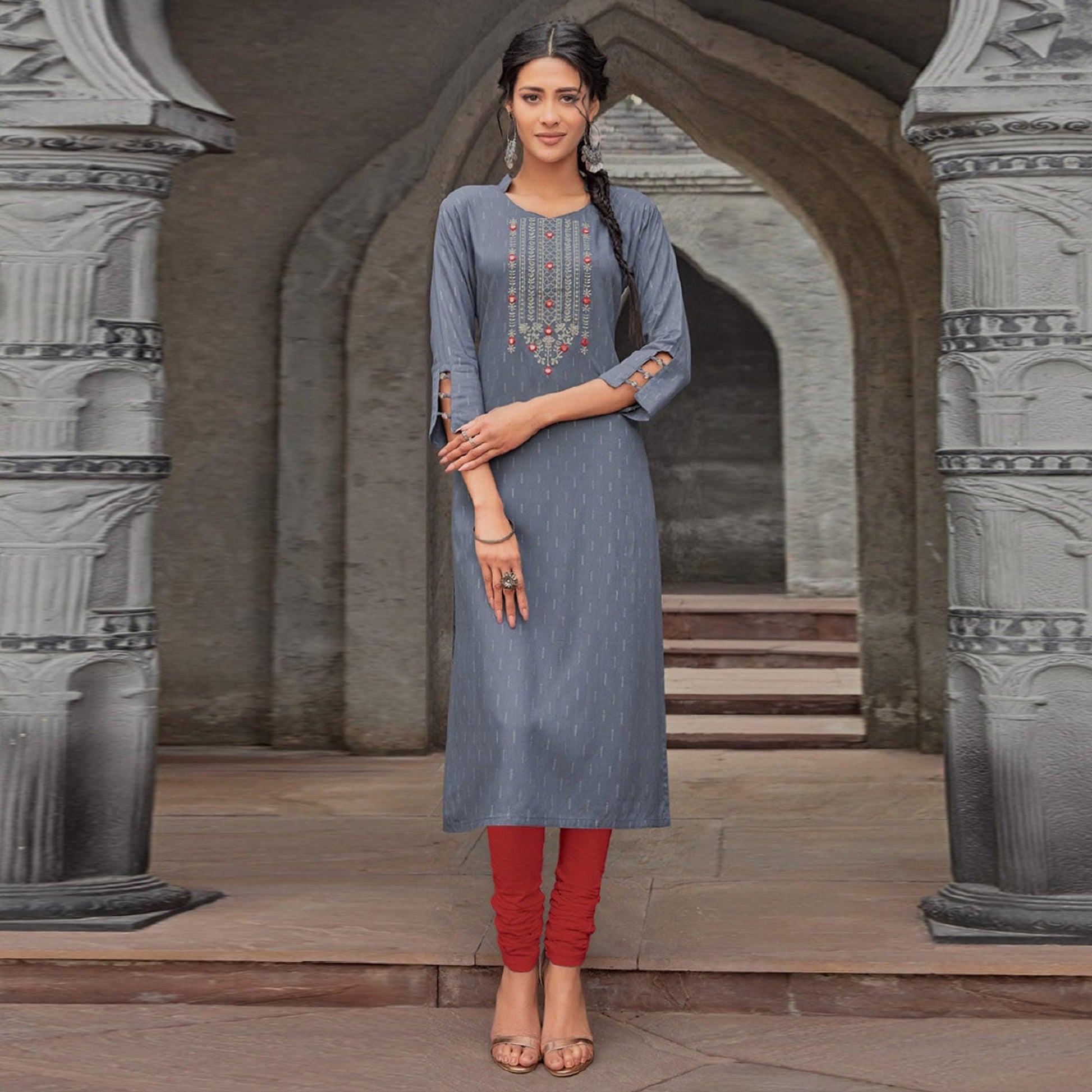 grey-embroidered-with-embellished-cotton-kurti-143081