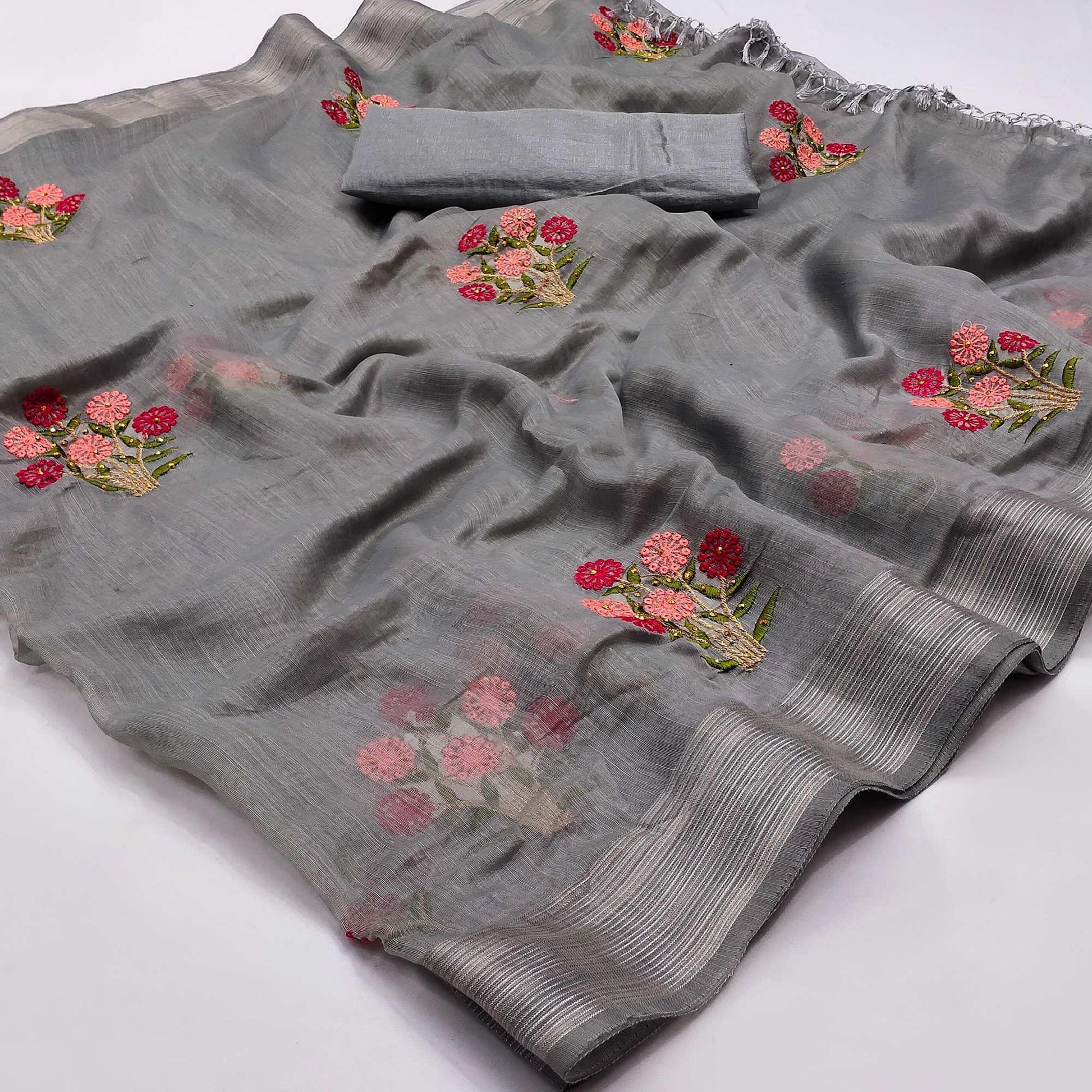 grey-festive-wear-floral-embroidered-with-embellished-cotton-saree-141869