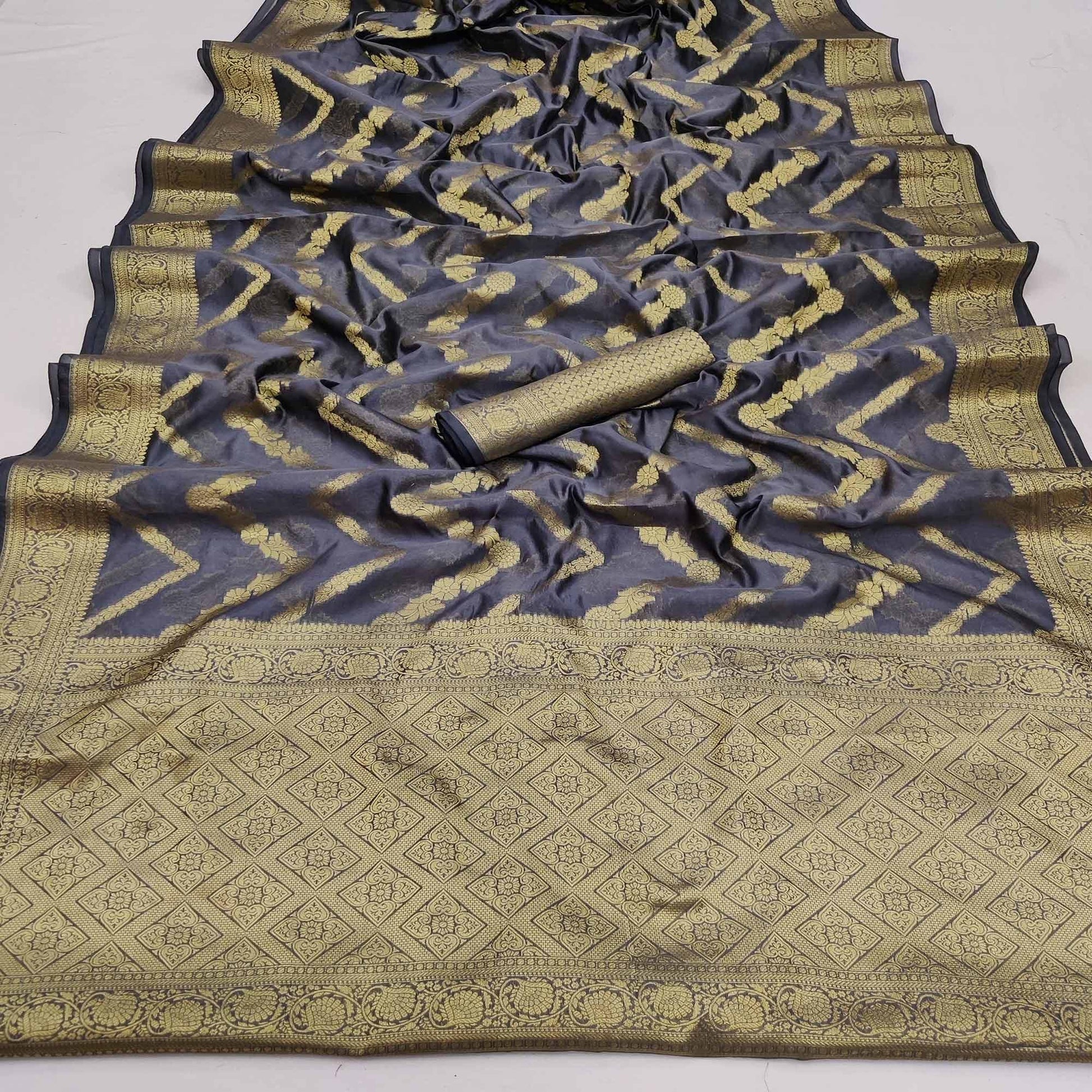 grey-festive-wear-floral-woven-soft-organza-saree-136940