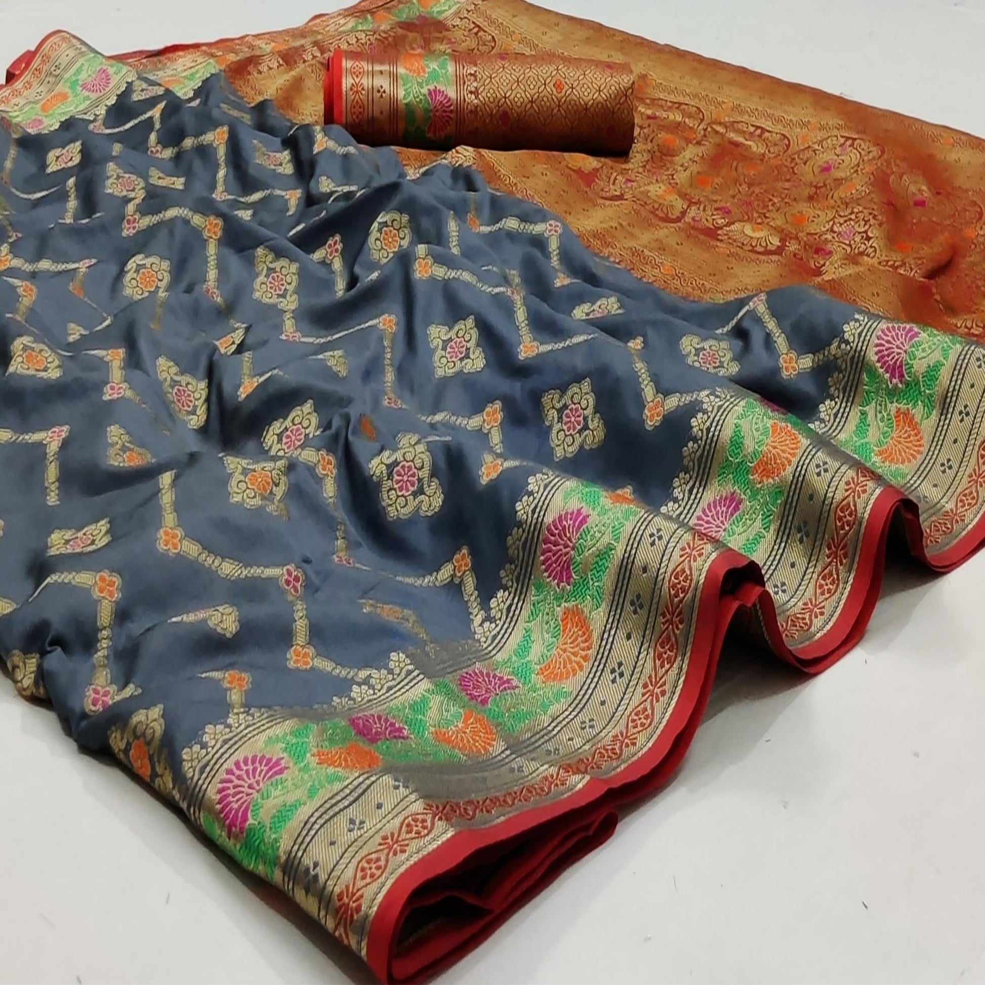 grey-festive-wear-floral-woven-soft-silk-saree-with-jacquard-border-136573