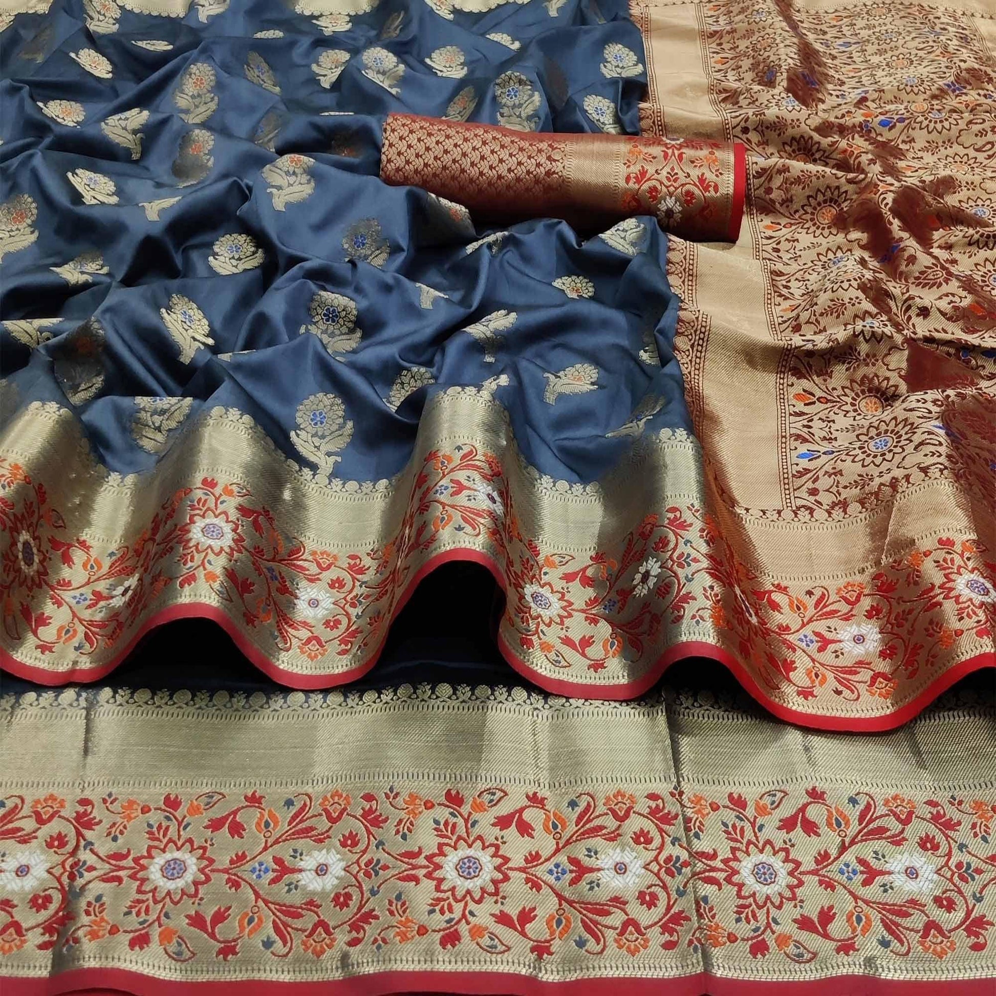 grey-festive-wear-floral-woven-soft-silk-saree-with-jacquard-border-136594