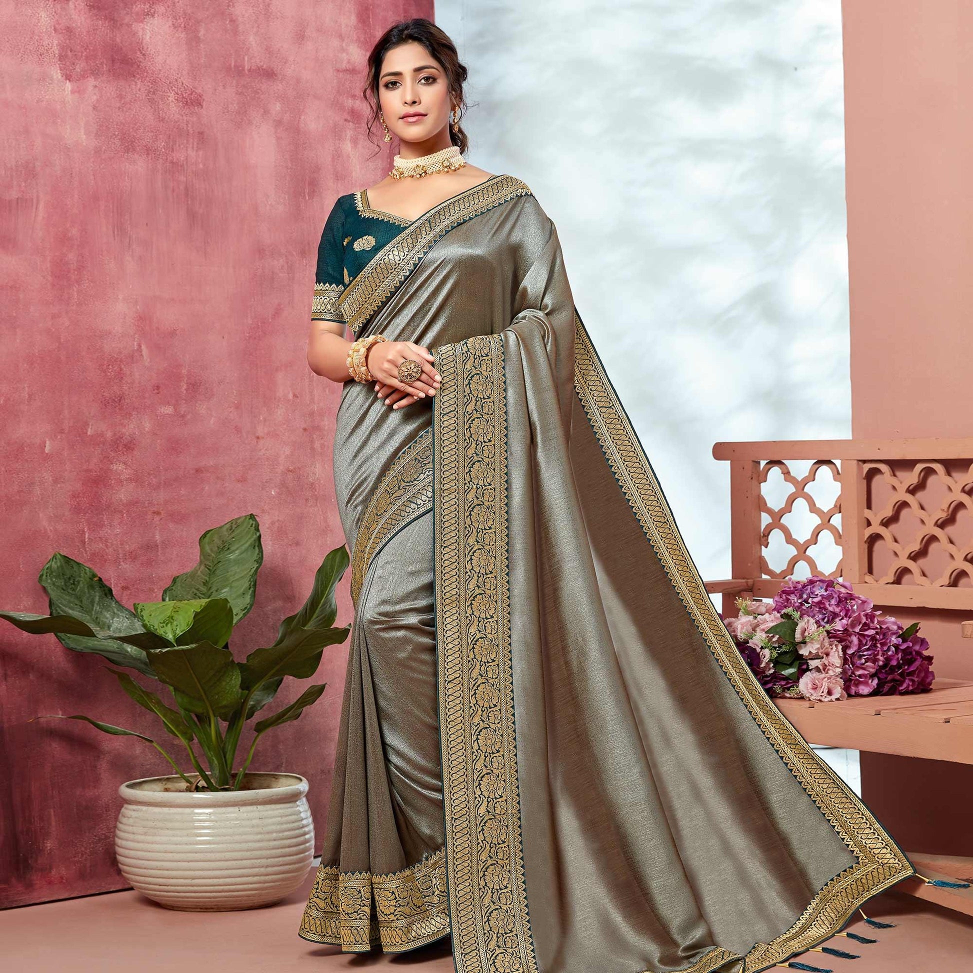 grey-festive-wear-vichitra-silk-saree-with-embroidered-border-117710