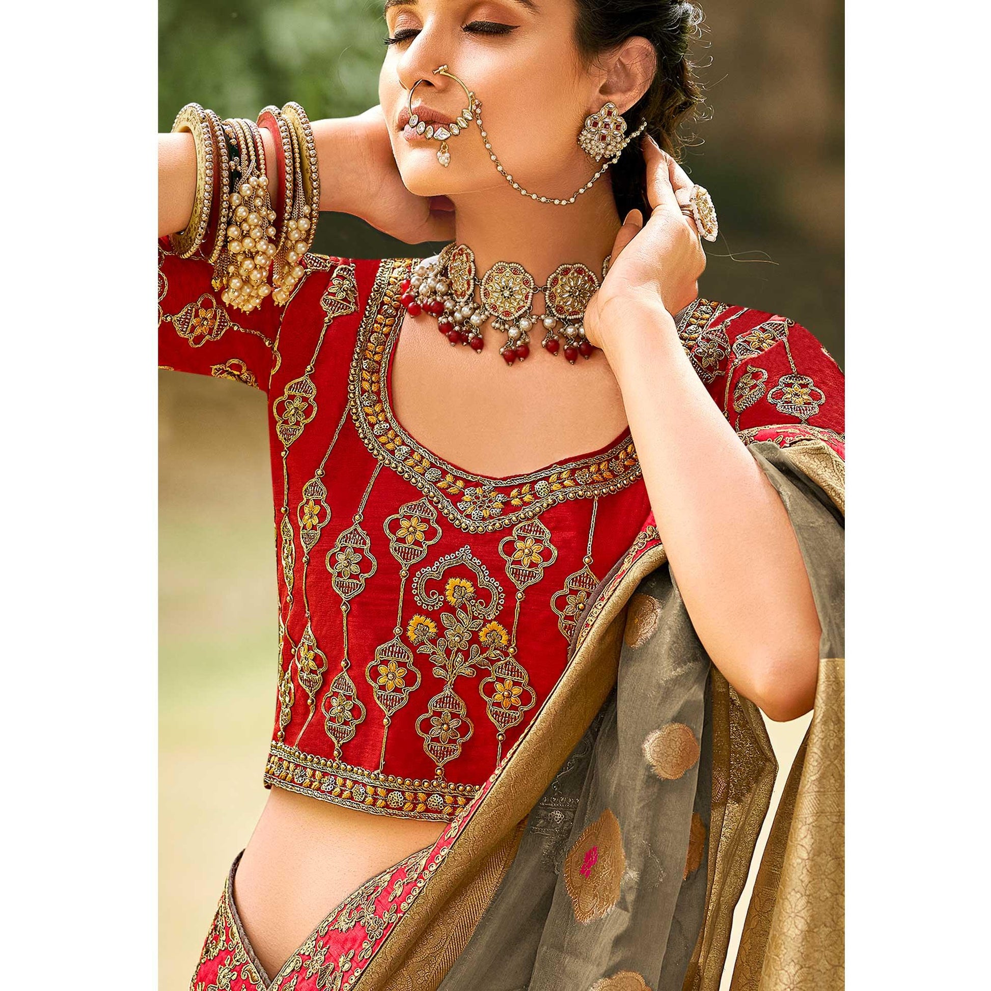 grey-festive-wear-woven-embroidered-organza-saree-128558