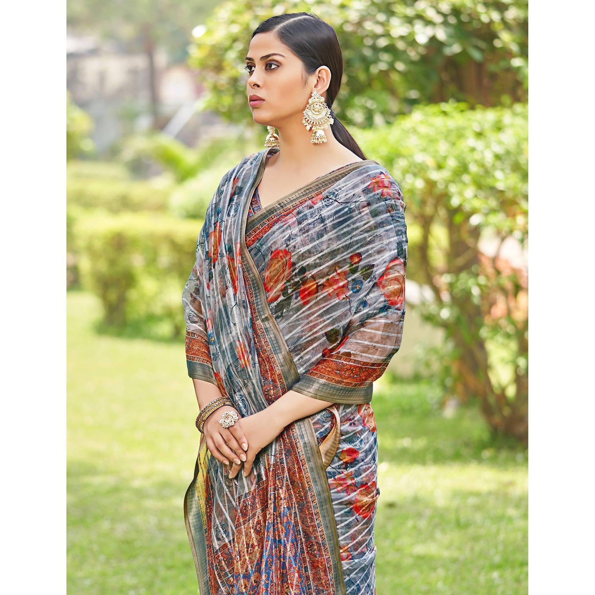 grey-floral-digital-printed-with-sequence-linen-saree-1
