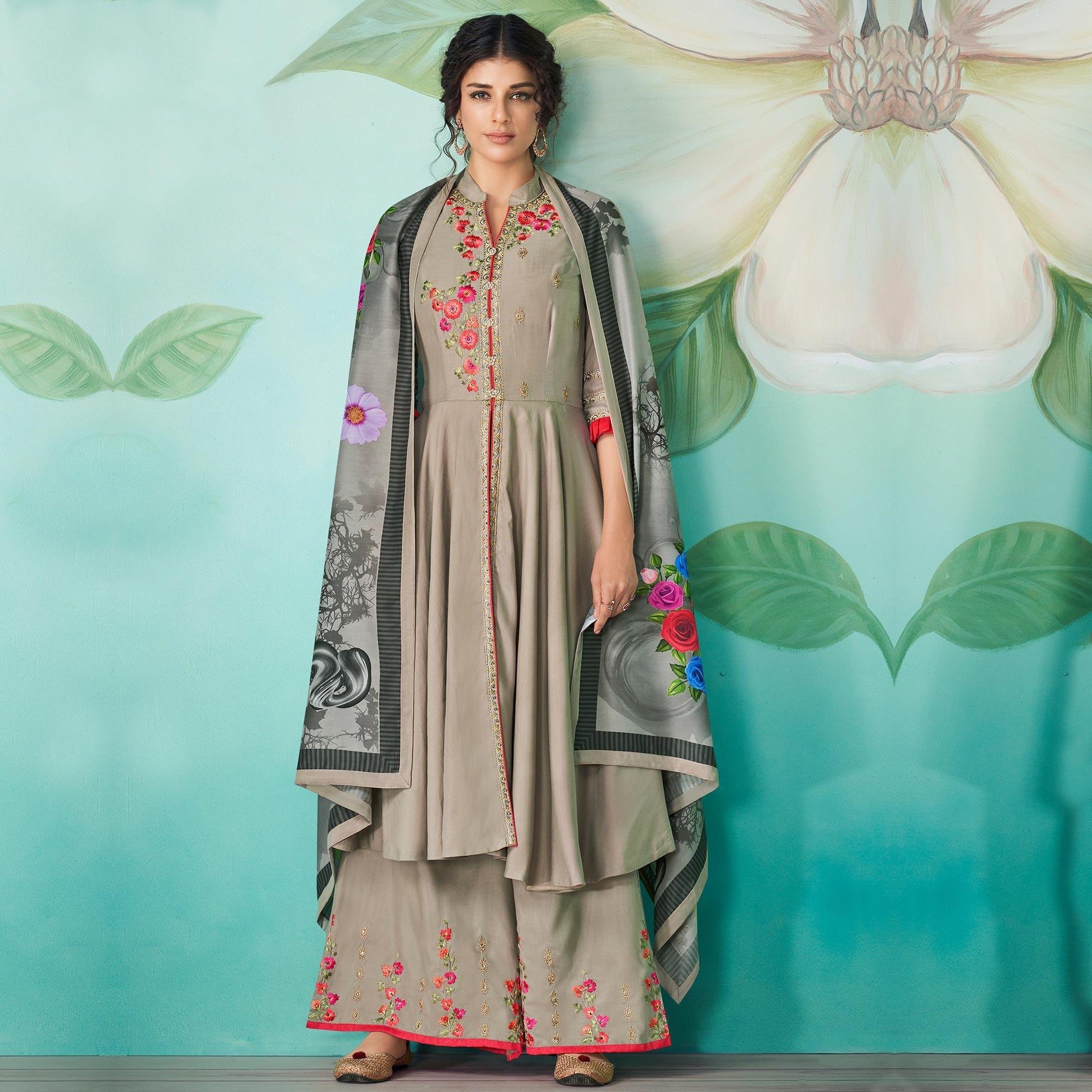 grey-floral-embroidered-muslin-cotton-kurti-palazzo-set-with-dupatta