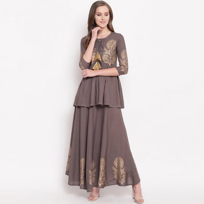 amazing-gray-colored-partywear-foil-printed-rayon-short-kurti-skirt-set