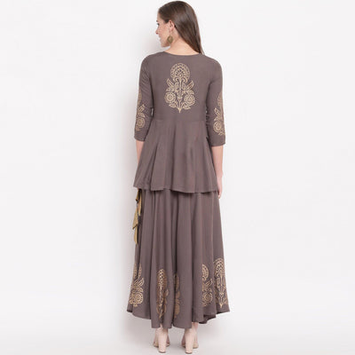 amazing-gray-colored-partywear-foil-printed-rayon-short-kurti-skirt-set