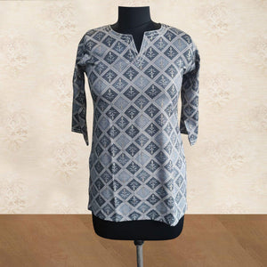 grey-foil-printed-rayon-top