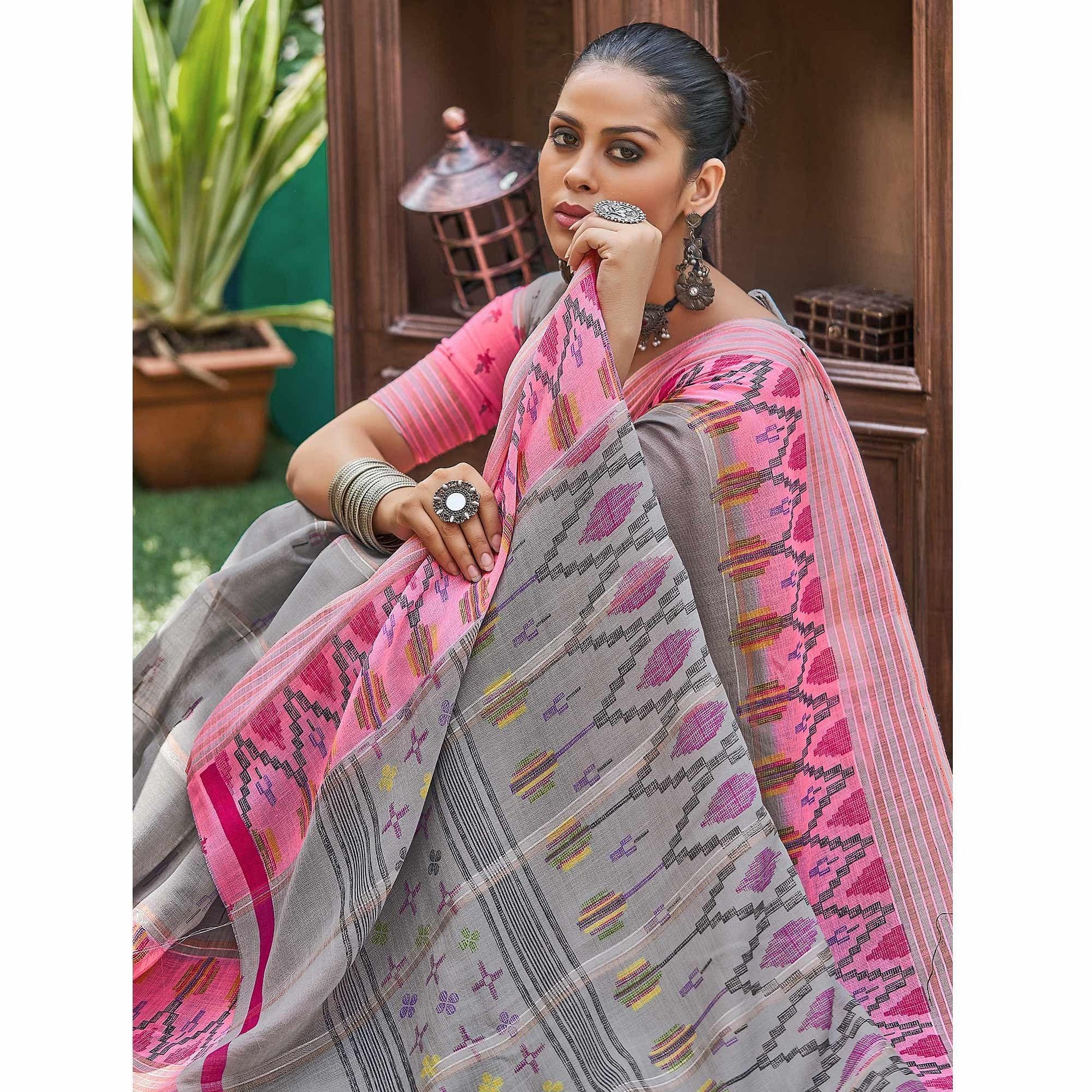 grey-ikkat-printed-linen-saree