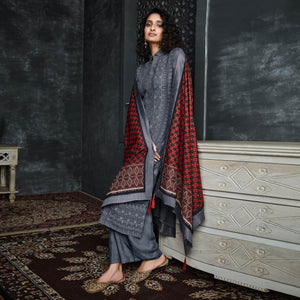 grey-lakhnavi-embroidery-georgette-partywear-palazzo-suit-135268