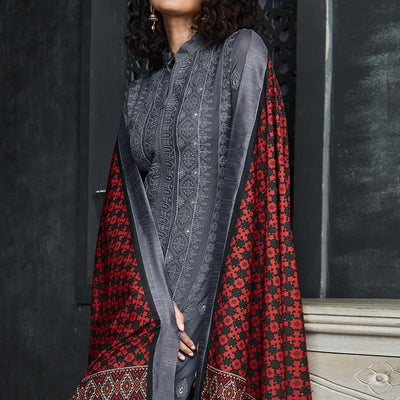 grey-lakhnavi-embroidery-georgette-partywear-palazzo-suit-135268