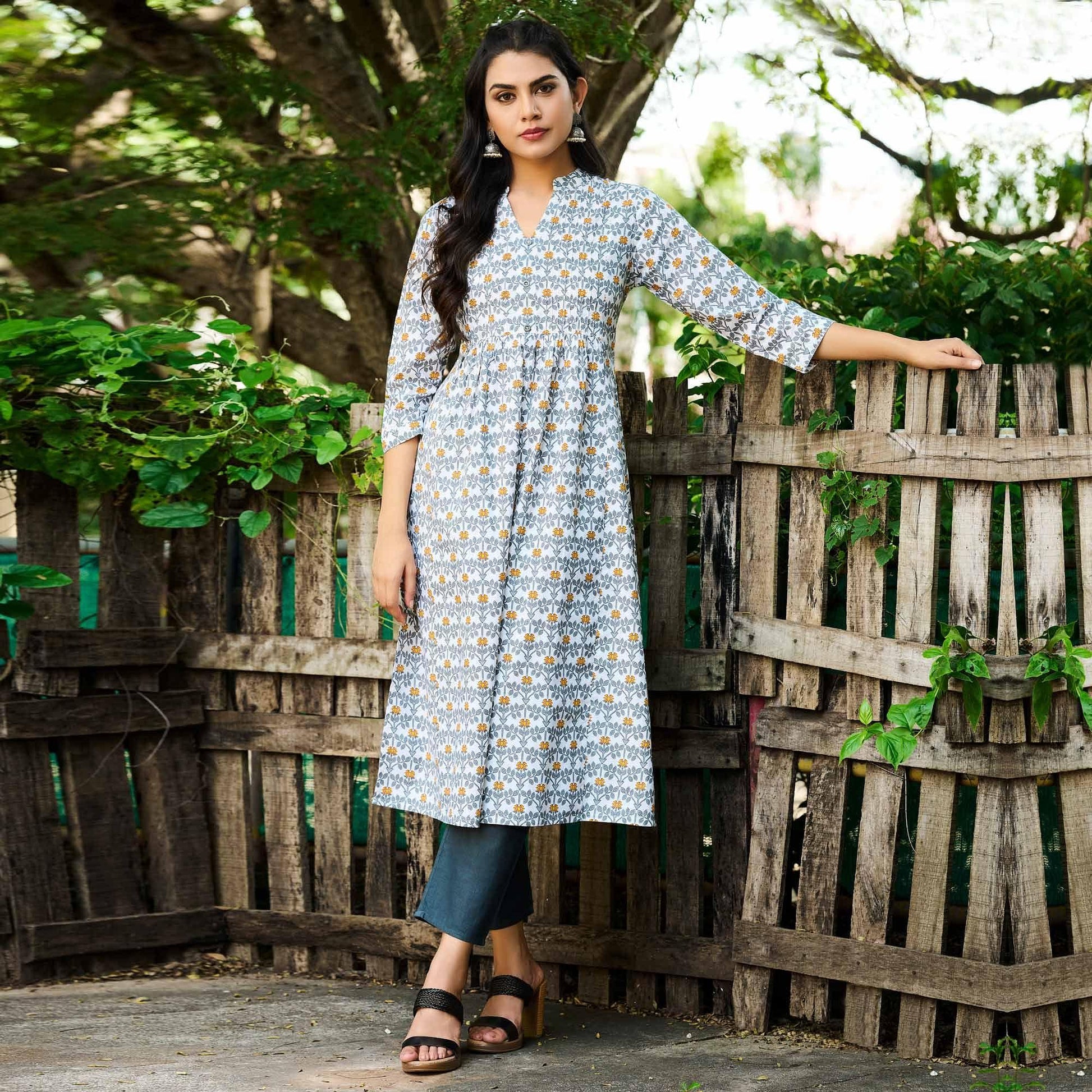 Grey-White Casual Wear Floral Printed Pure Cotton Kurti