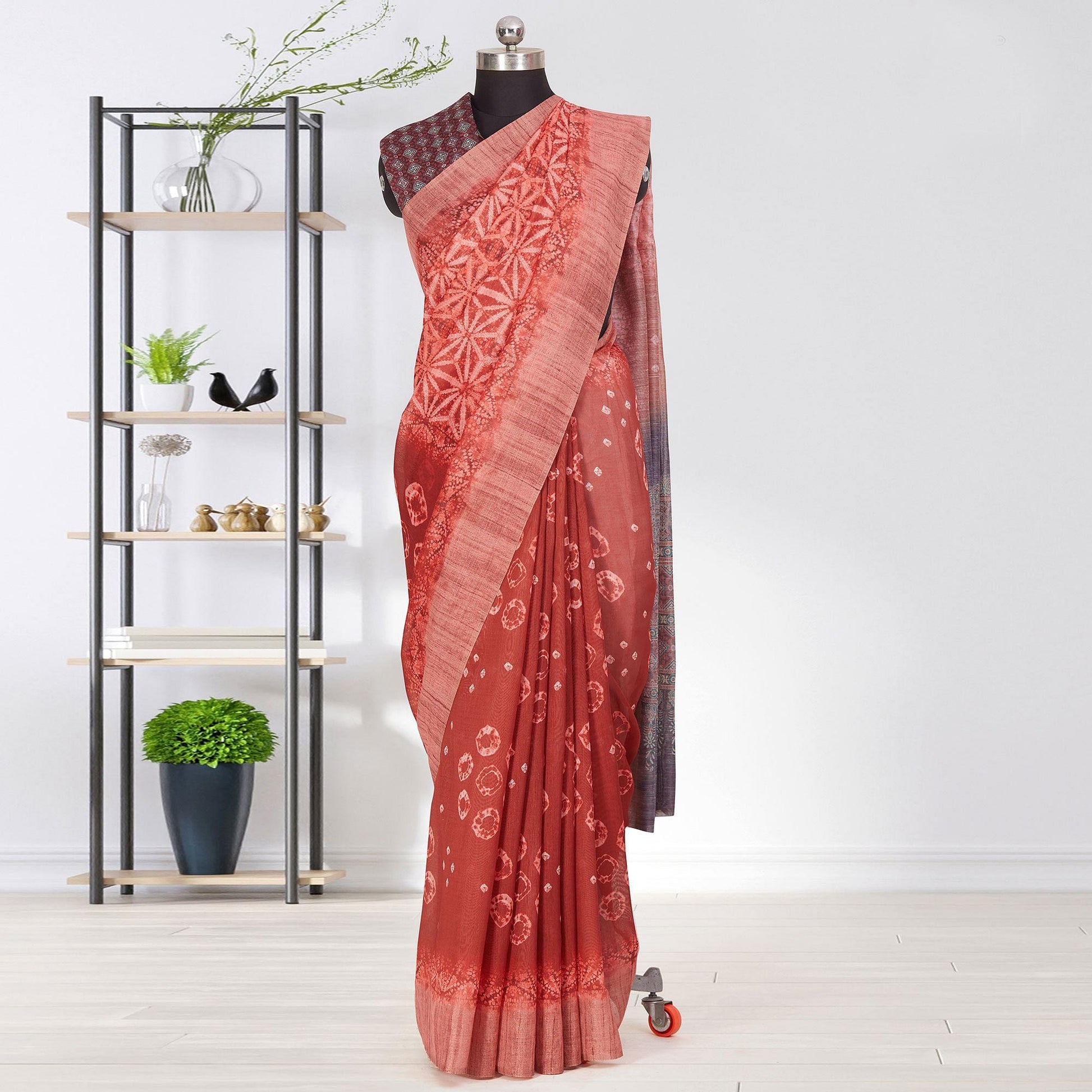 Groovy Burgundy Coloured Casual Wear Printed Linen Saree