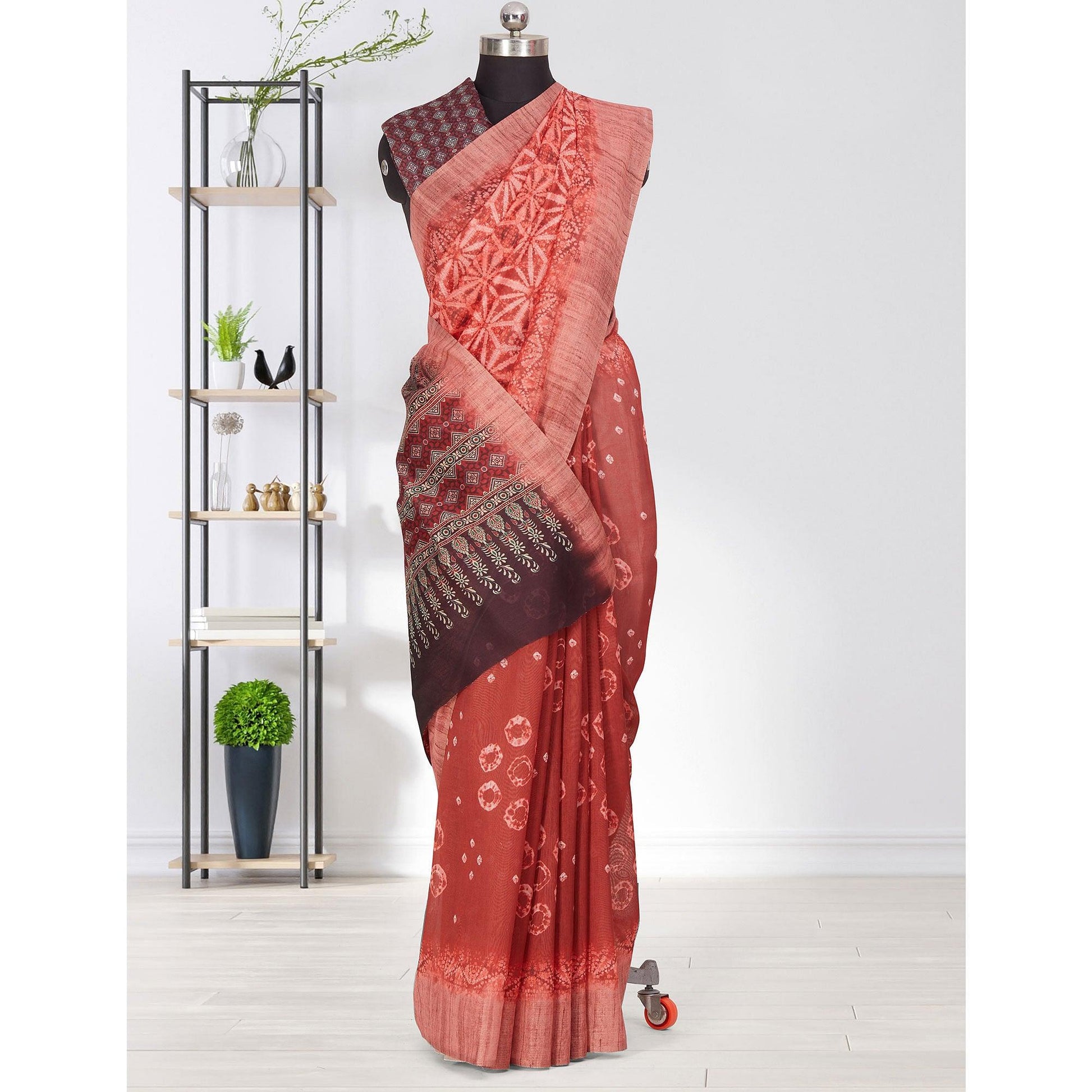 Groovy Burgundy Coloured Casual Wear Printed Linen Saree