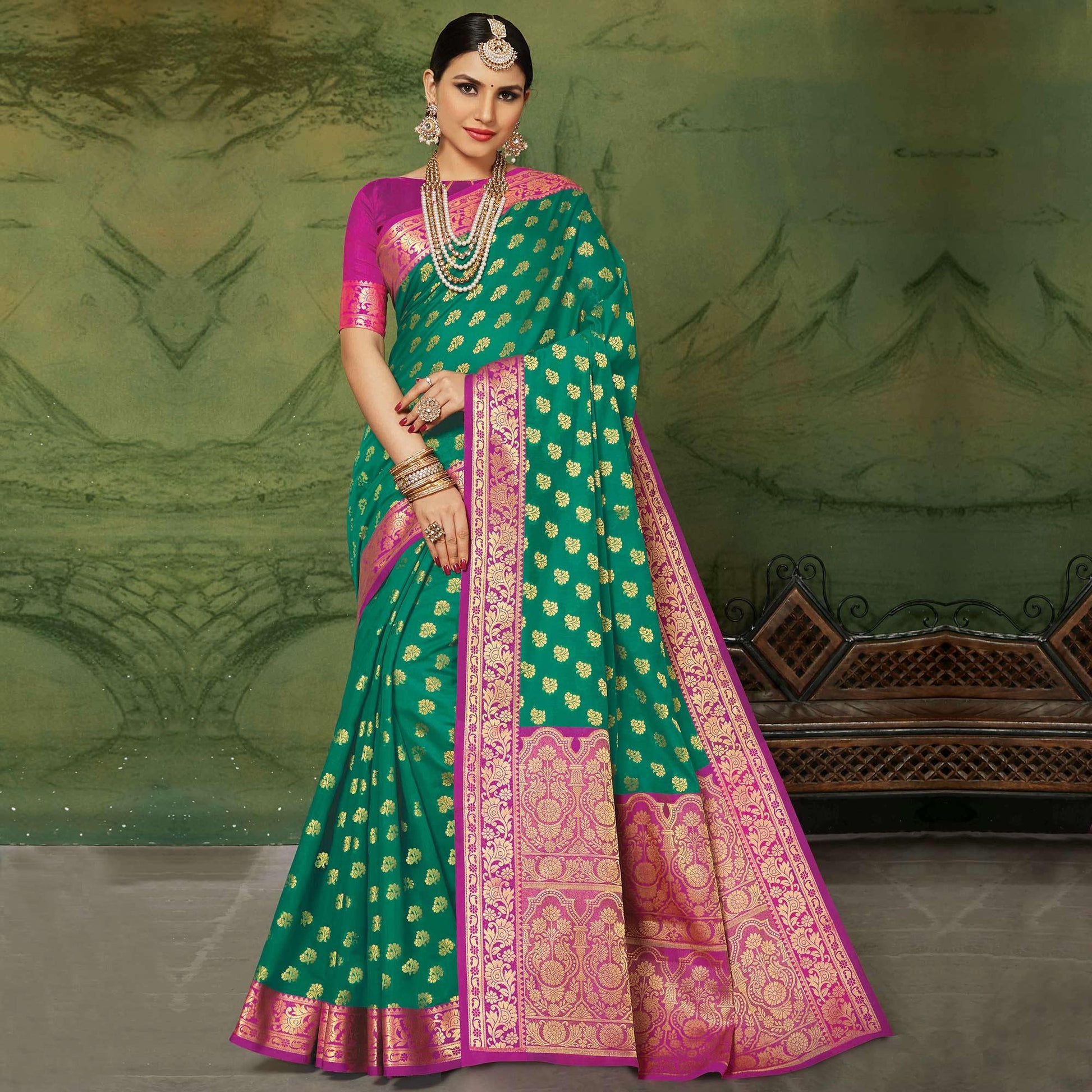 Groovy Green Colored Festive Wear Woven Handloom Silk Saree
