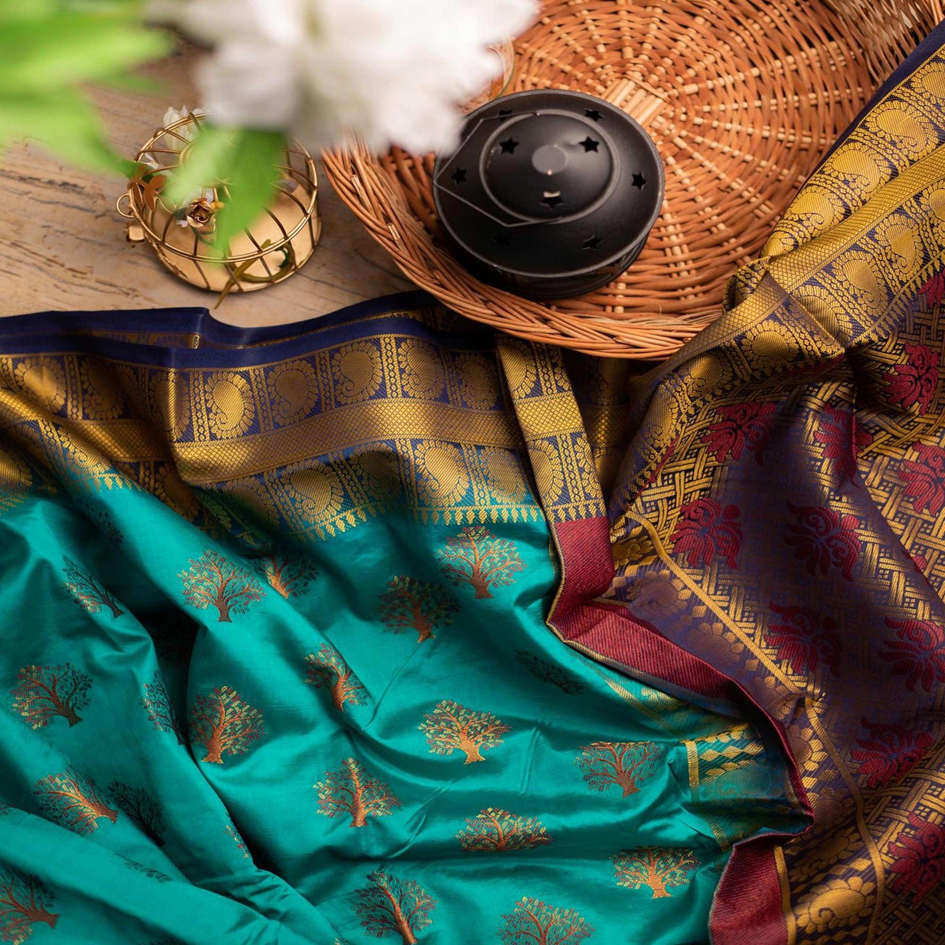 Groovy Rama Colored Festive Wear Woven Art Silk Saree