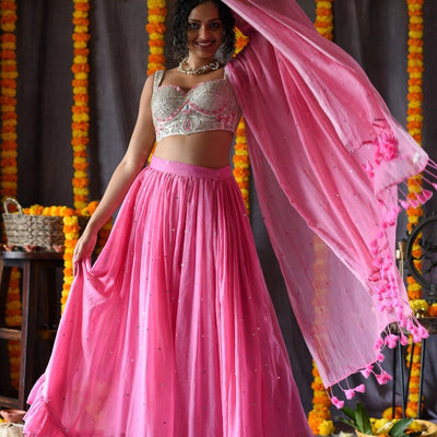 Gulabi aasman (Without Blouse)