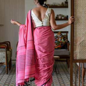 Gulabi Chidiya