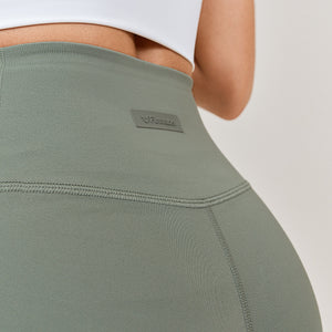 High-rise Training Shorts - Green
