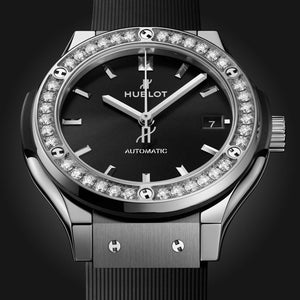 Hublot Classic Fusion Titanium Diamonds Black Dial Men 38mm