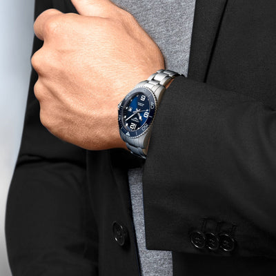 Longines Hydroconquest Blue dial Men 43mm