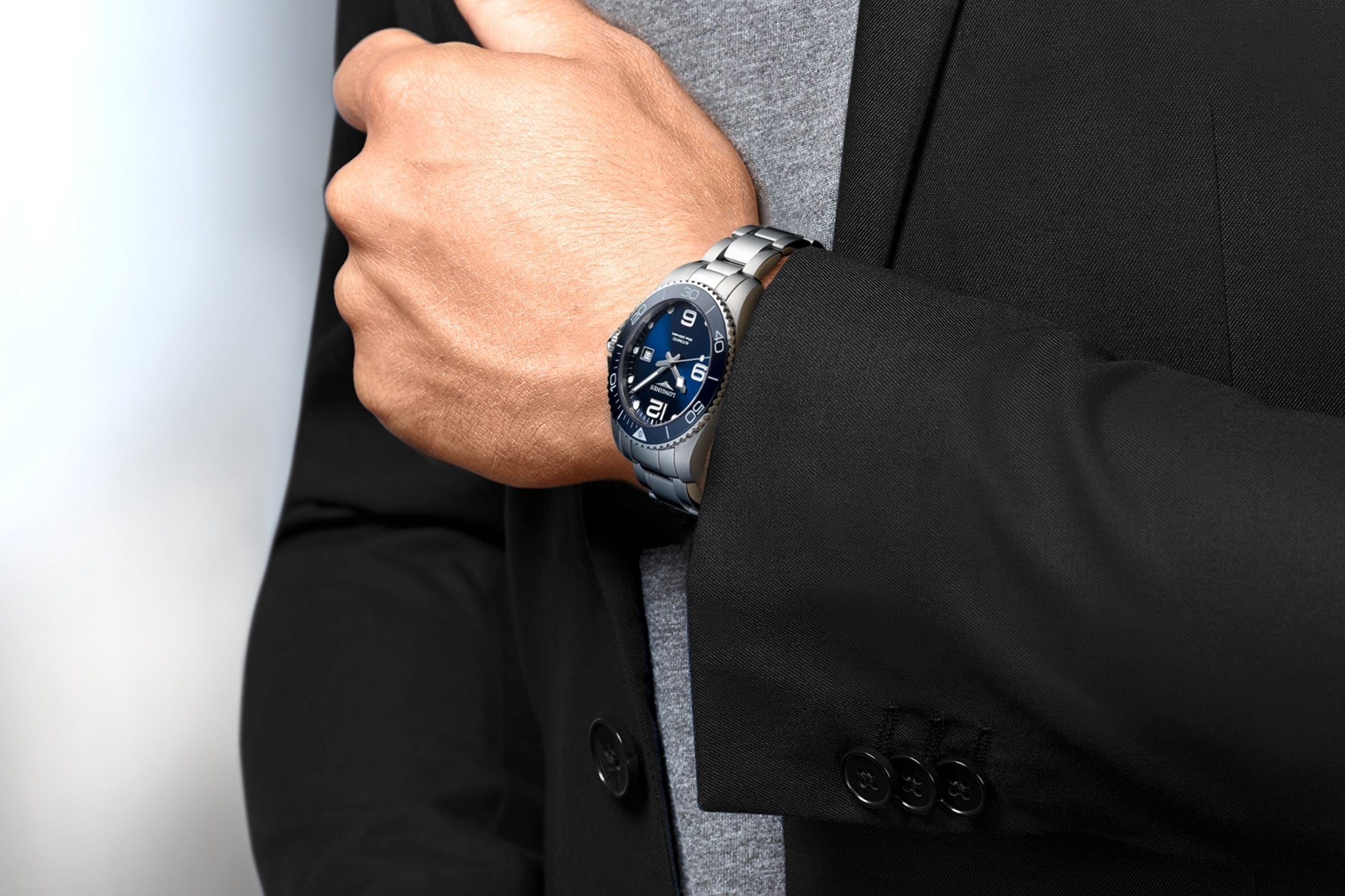 Longines Hydroconquest Blue dial Men 43mm