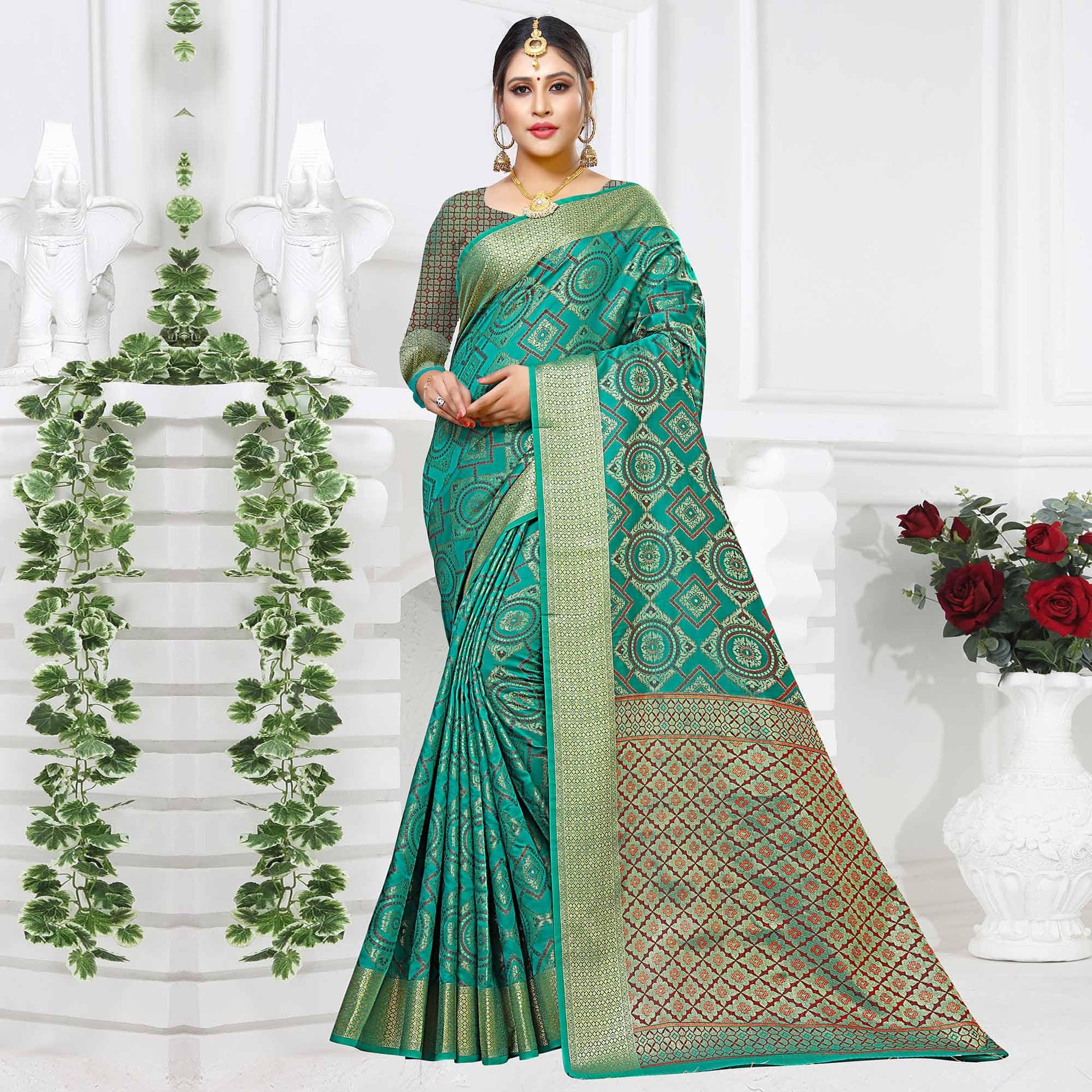 Hypnotic Rama Green Colored Festive Wear Woven Silk Saree