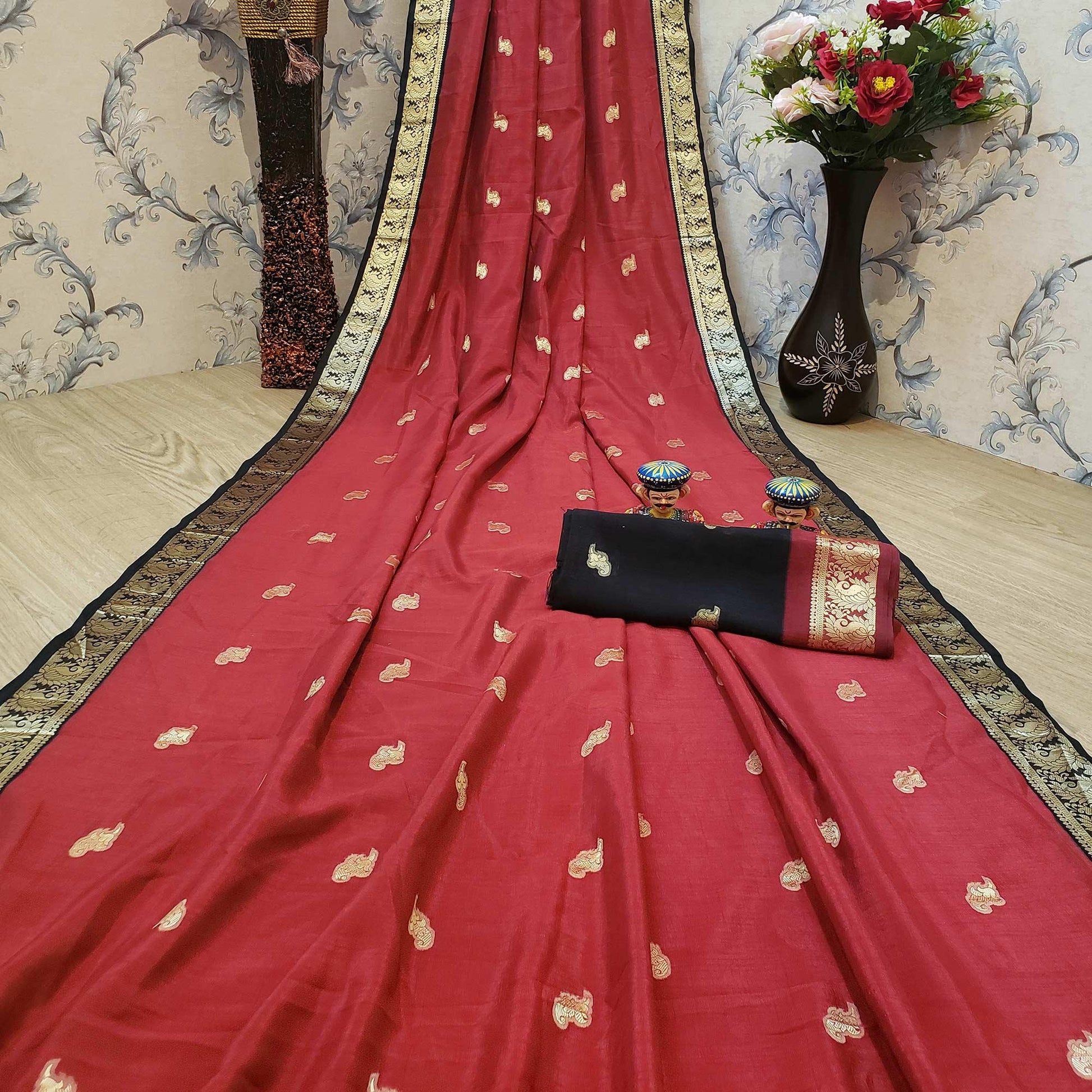 Hypnotic Red Colored Festive Wear Woven Soft Vichitra Silk Saree