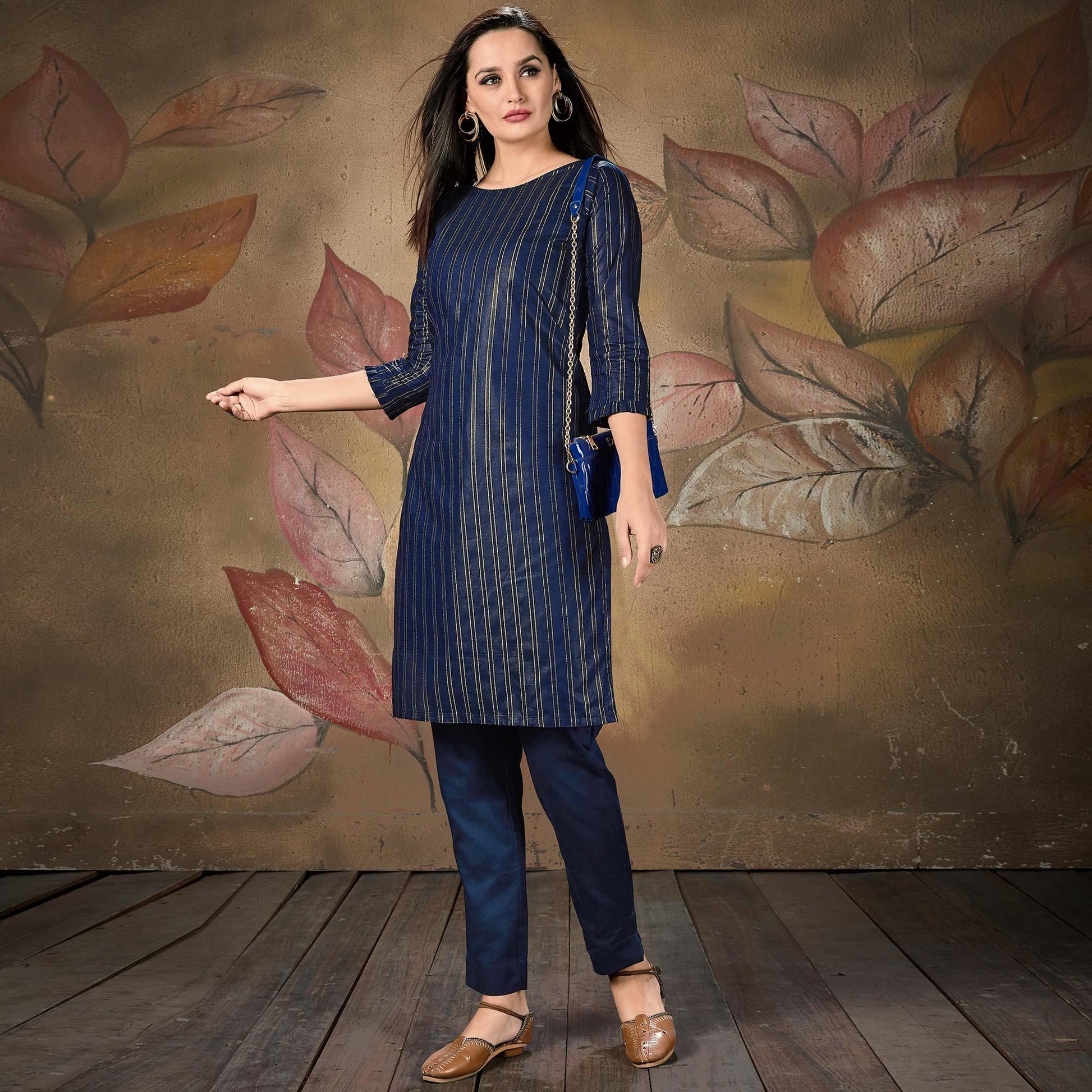 Ideal Navy Blue Colored Casual Wear Printed Cotton Kurti