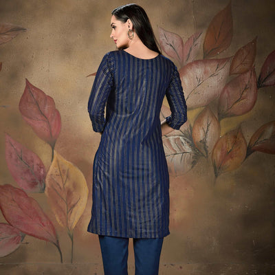 Ideal Navy Blue Colored Casual Wear Printed Cotton Kurti