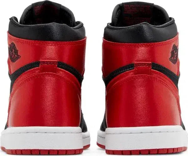 Air Jordan 1 Retro High OG Satin Bred