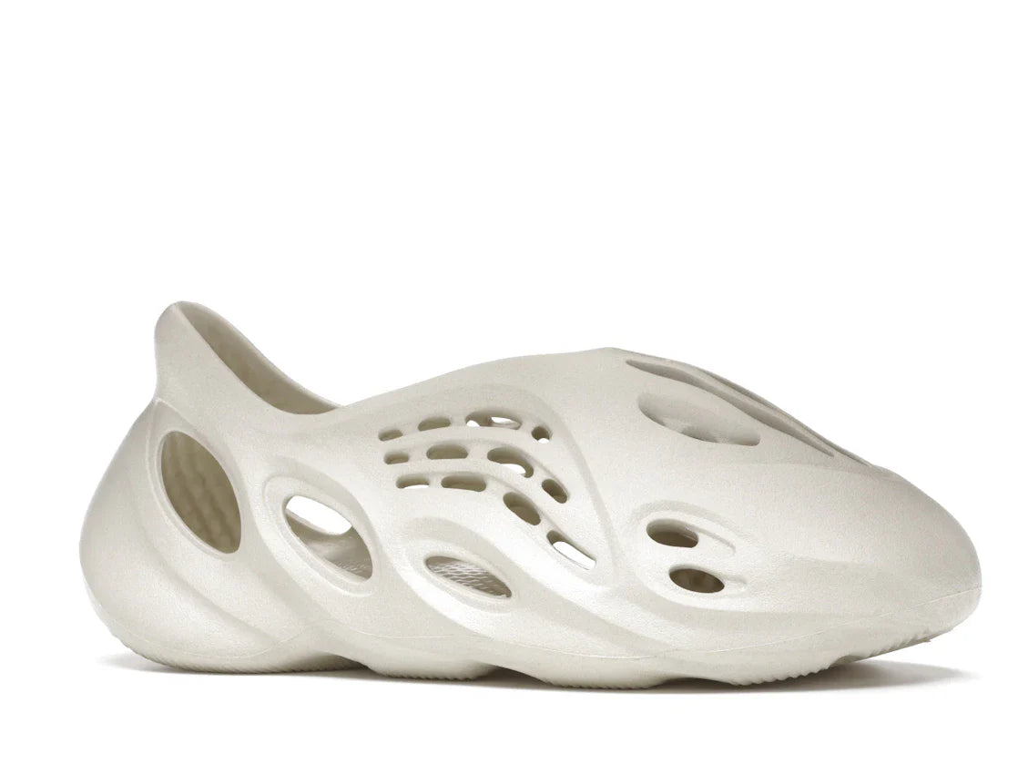 Adidas Foam RNNR 'Sand'