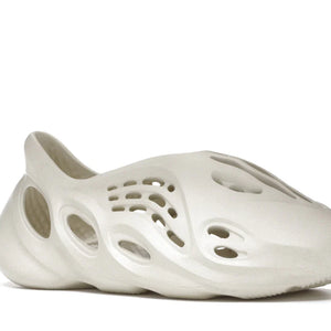 Adidas Foam RNNR 'Sand'