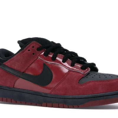 Nike	SB Dunk Low 'Milli Vanilli'