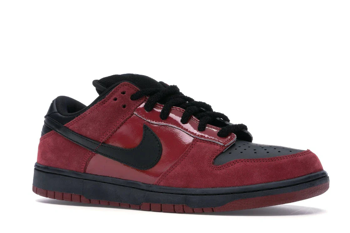 Nike	SB Dunk Low 'Milli Vanilli'