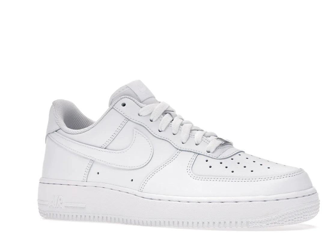 Nike Air Force 1 Low 07 'Triple White'
