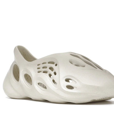 Adidas Foam RNNR 'Sand'