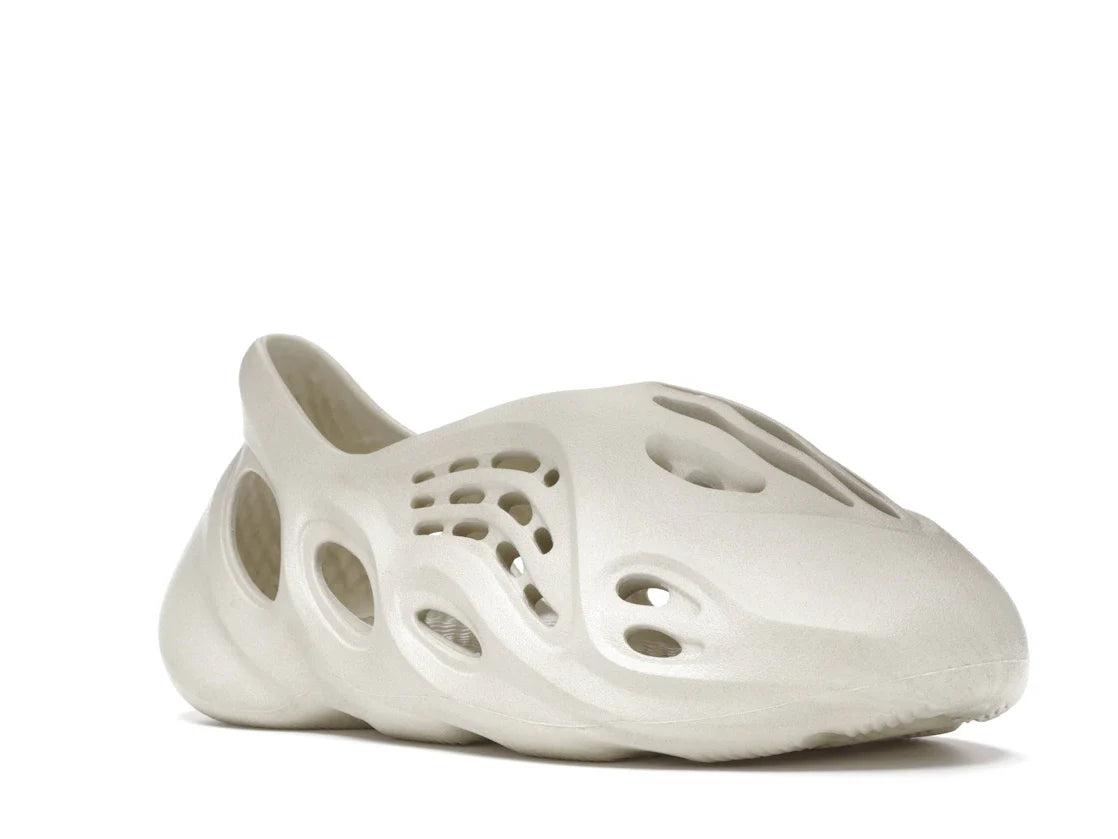 Adidas Foam RNNR 'Sand'