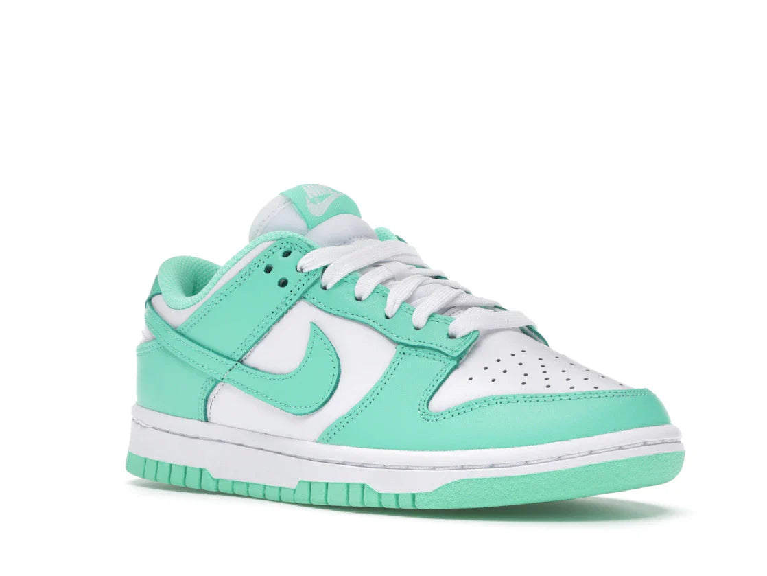 Nike	Dunk Low 'Green Glow'