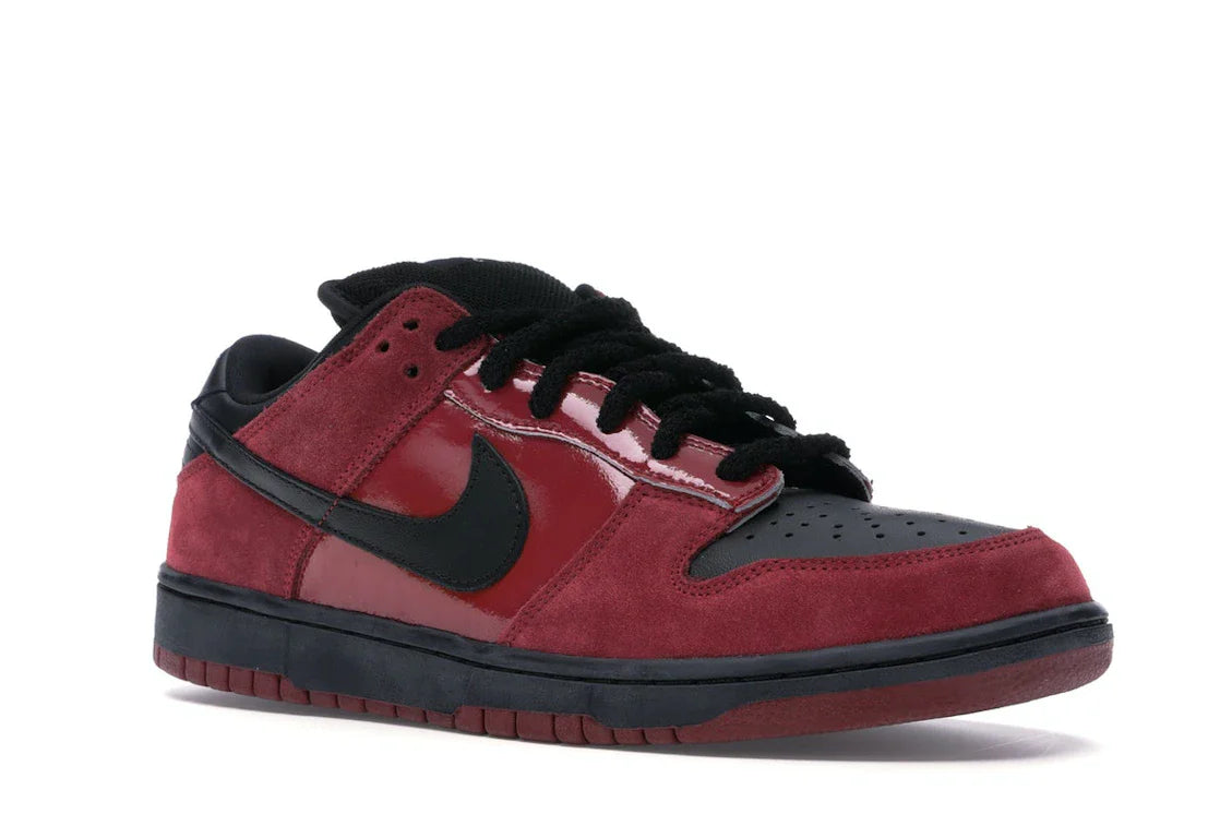 Nike	SB Dunk Low 'Milli Vanilli'
