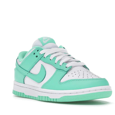 Nike	Dunk Low 'Green Glow'