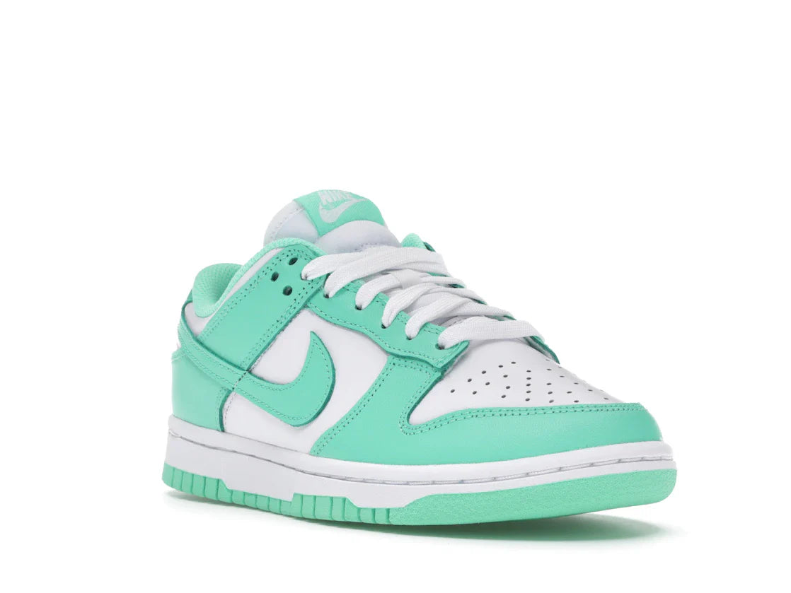 Nike	Dunk Low 'Green Glow'