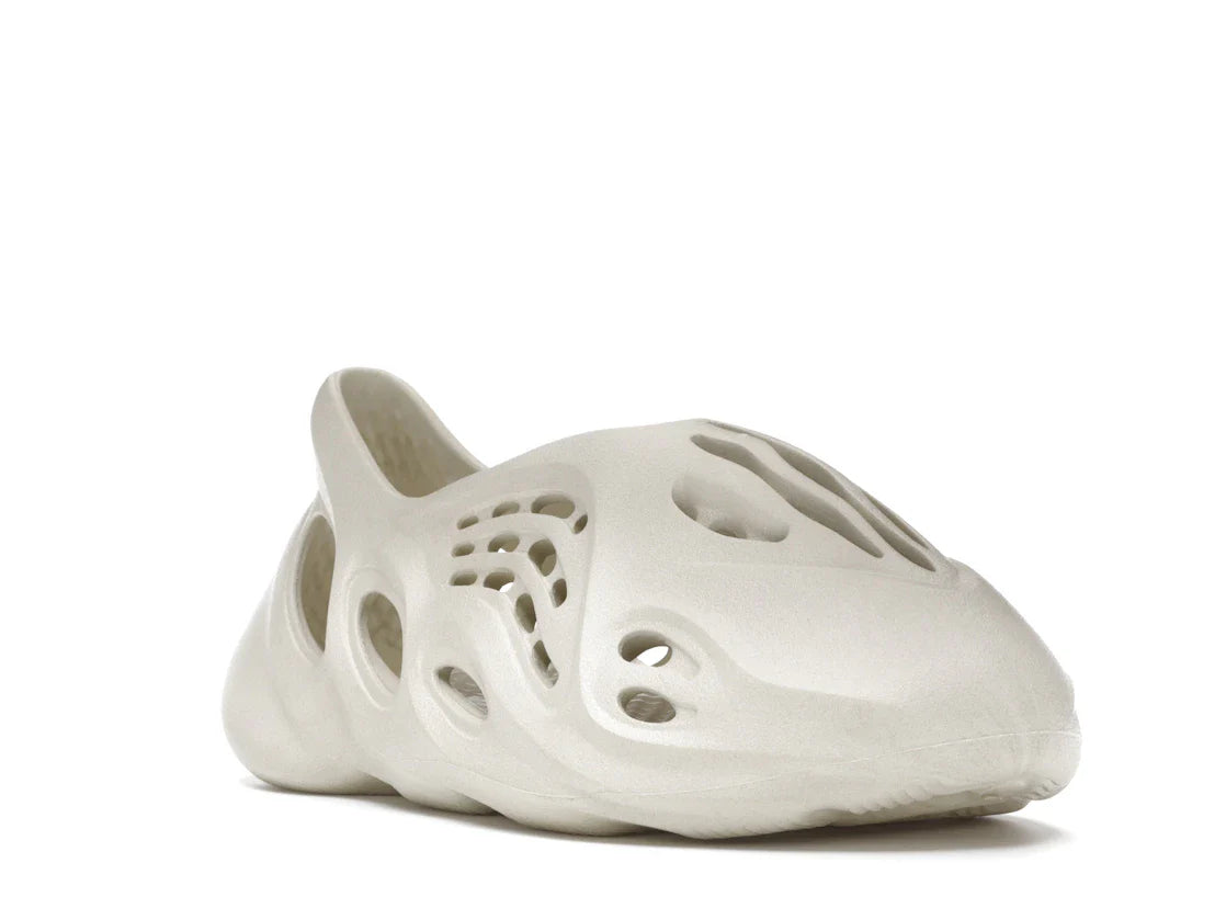 Adidas Foam RNNR 'Sand'