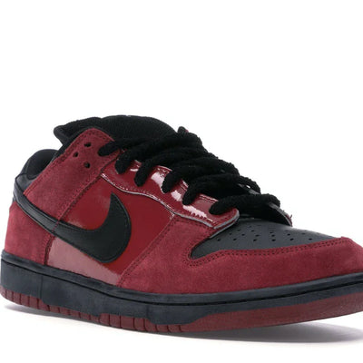 Nike	SB Dunk Low 'Milli Vanilli'