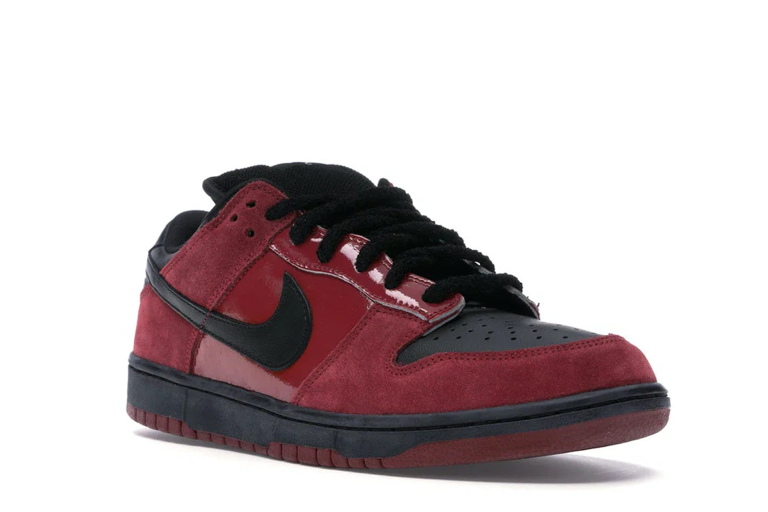 Nike	SB Dunk Low 'Milli Vanilli'